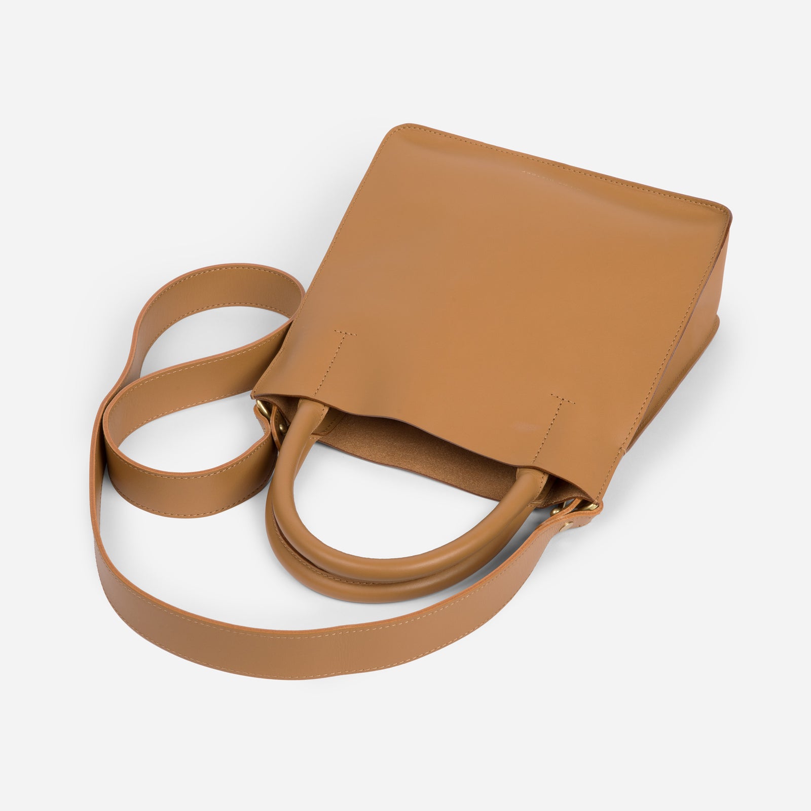 - Saddle
